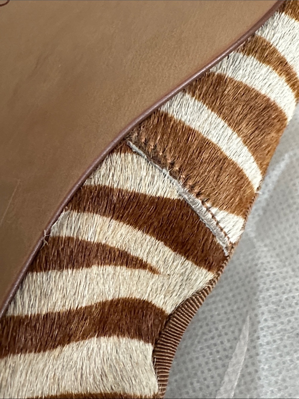 Sam Edelman Felicia Zebra Print Stripe Ballet Flats Sz 5 signature charm NIB NWT - Picture 8 of 13